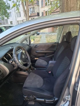 Honda Jazz 1.4 iDSI | Auto.bg — изображение 13 Honda Jazz 1.4 iDSI | Auto.bg — изображение 13