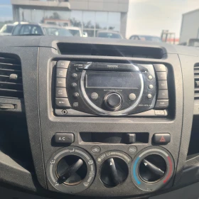 Toyota Hilux 2.5 d4d klimatik | Auto.bg — изображение 14 Toyota Hilux 2.5 d4d klimatik | Auto.bg — изображение 14