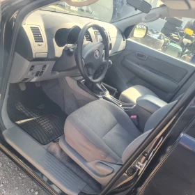 Toyota Hilux 2.5 d4d klimatik | Auto.bg — изображение 12 Toyota Hilux 2.5 d4d klimatik | Auto.bg — изображение 12