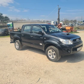 Toyota Hilux 2.5 d4d klimatik | Auto.bg — изображение 3 Toyota Hilux 2.5 d4d klimatik | Auto.bg — изображение 3