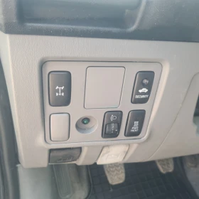 Toyota Hilux 2.5 d4d klimatik | Auto.bg — изображение 13 Toyota Hilux 2.5 d4d klimatik | Auto.bg — изображение 13