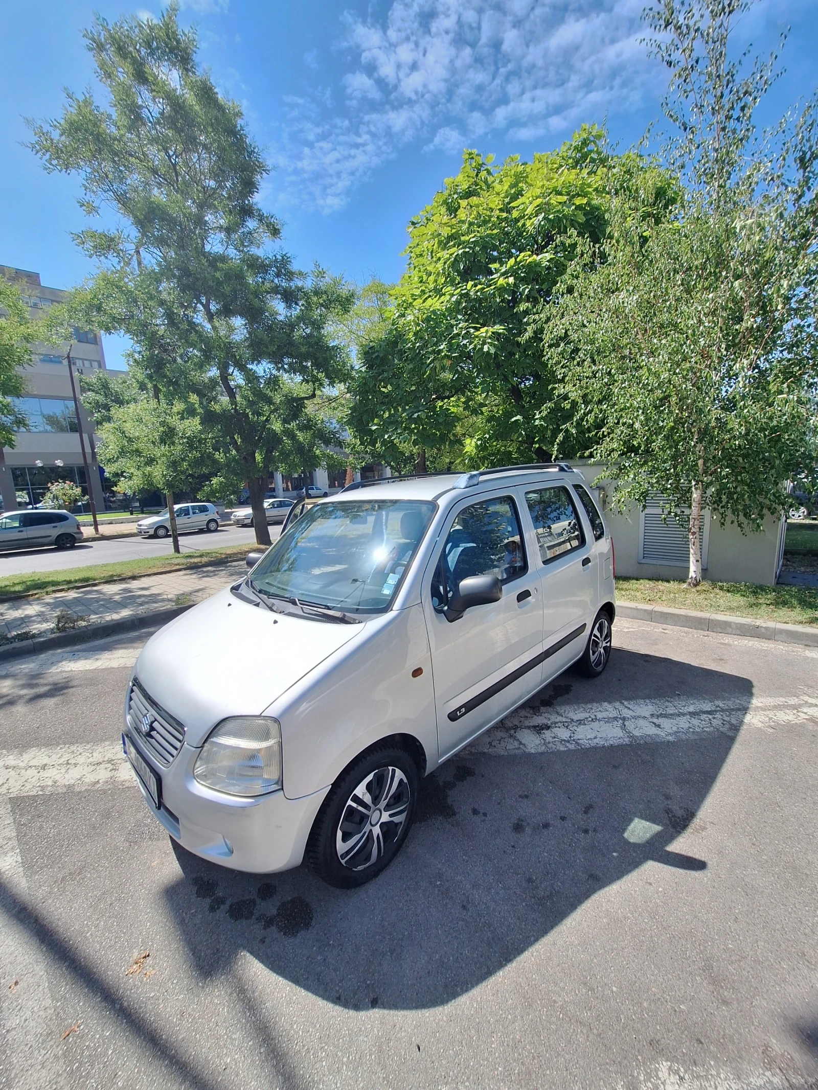 Suzuki Wagon r 1.3 i | Auto.bg — изображение 1 Suzuki Wagon r 1.3 i | Auto.bg — изображение 1