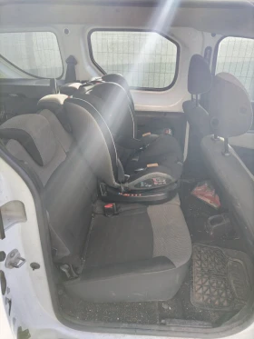 Dacia Dokker - 4500 € / 8801.24 лв. - 20464944 4 | Car24.bg Dacia Dokker - 4500 € / 8801.24 лв. - 20464944 4