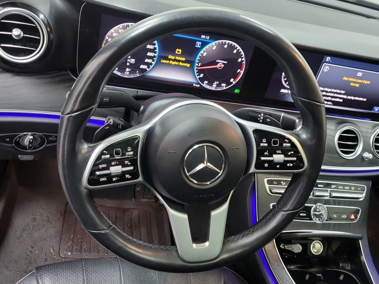 Mercedes-Benz E 300 * АВТО КРЕДИТ* ЦЕНА ДО БГ * Сервизна история *  - изображение 9 | Auto.bg Mercedes-Benz E 300 * АВТО КРЕДИТ* ЦЕНА ДО БГ * Сервизна история *  - изображение 9