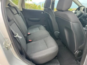 Mercedes-Benz A 160 1.5i-95-ITALIA | Auto.bg — изображение 7 Mercedes-Benz A 160 1.5i-95-ITALIA | Auto.bg — изображение 7