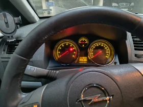 Opel Zafira - 1099 € / 2149.46 лв. - 42882788 2 | Car24.bg Opel Zafira - 1099 € / 2149.46 лв. - 42882788 2