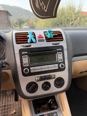 VW Golf 1.9 tdi 6-скорости - 999 € - 50739997 11 | Car24.bg VW Golf 1.9 tdi 6-скорости - 999 € - 50739997 11