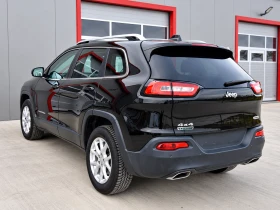 Jeep Cherokee 2.2D 4x4 Automatic - 8700 € - 28022993 5 | Car24.bg Jeep Cherokee 2.2D 4x4 Automatic - 8700 € - 28022993 5