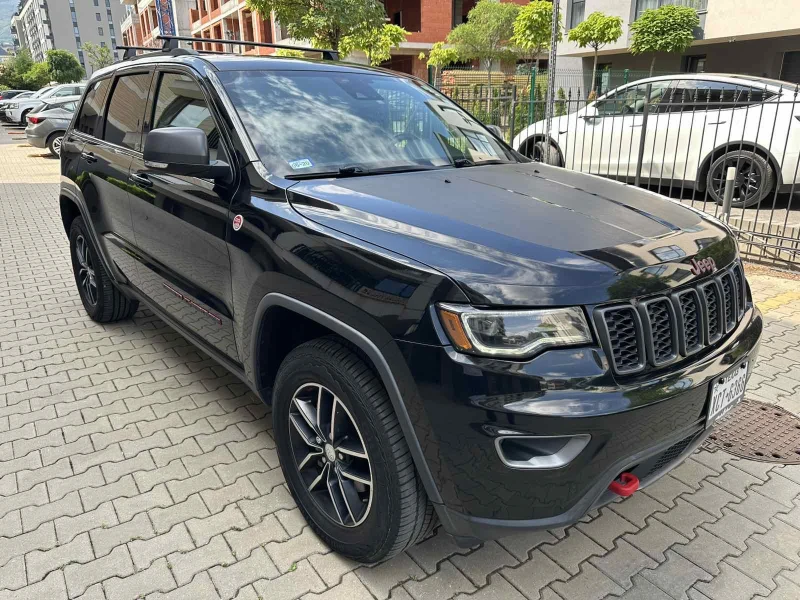 Jeep Grand cherokee TRAILHAWK* ОБДУХ* TV* ВЪЗДУШНО - 25500 € - 12694706 1 | Car24.bg Jeep Grand cherokee TRAILHAWK* ОБДУХ* TV* ВЪЗДУШНО - 25500 € - 12694706 1