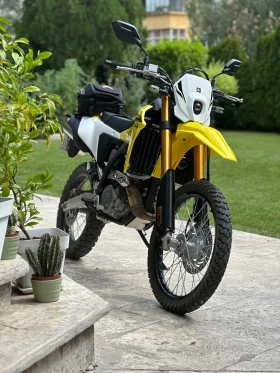 Suzuki DR-Z Dr-z4s