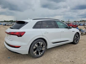 Audi E-Tron Premium - 17200 € / 33640.28 лв. - 88382361 3 | Car24.bg Audi E-Tron Premium - 17200 € / 33640.28 лв. - 88382361 3