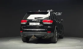 Jeep Grand cherokee 3.6* V6* 8ZF* ПОДГРЕВ* ОБДУХВАНЕ* КАМЕРА* ПАНОРАМА - 16200 € - 90973157 4 | Car24.bg Jeep Grand cherokee 3.6* V6* 8ZF* ПОДГРЕВ* ОБДУХВАНЕ* КАМЕРА* ПАНОРАМА - 16200 € - 90973157 4