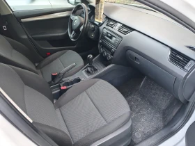 Skoda Octavia 1.6 TDI 90ks - 6500 € / 12712.90 лв. - 30803429 6 | Car24.bg Skoda Octavia 1.6 TDI 90ks - 6500 € / 12712.90 лв. - 30803429 6