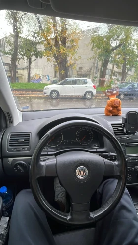 VW Golf - 4050 € / 7921.11 лв. - 68176898 3 | Car24.bg VW Golf - 4050 € / 7921.11 лв. - 68176898 3