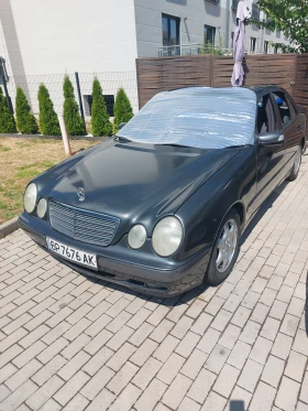 Mercedes-Benz E 220 - Car24.bg Mercedes-Benz E 220