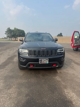 Jeep Grand cherokee Trailhawk* 4x4* 8ZF* Въздух* Подгрев* Обдух* Пано* - Car24.bg Jeep Grand cherokee Trailhawk* 4x4* 8ZF* Въздух* Подгрев* Обдух* Пано*