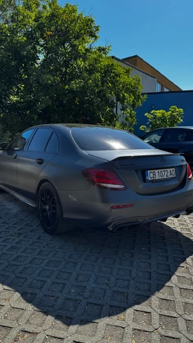 Mercedes-Benz E 63 AMG FULL, вакум, масажи, панорами, фул карбон и алкант - 90000 лв. / 46016.27 € - 55891202 4 | Car24.bg Mercedes-Benz E 63 AMG FULL, вакум, масажи, панорами, фул карбон и алкант - 90000 лв. / 46016.27 € - 55891202 4