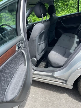Mercedes-Benz C 200 Kompressor - 2500 € / 4889.57 лв. - 24209787 8 | Car24.bg Mercedes-Benz C 200 Kompressor - 2500 € / 4889.57 лв. - 24209787 8