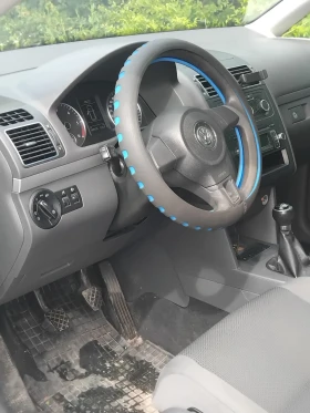 VW Touran - 6000 € / 11734.98 лв. - 88409271 6 | Car24.bg VW Touran - 6000 € / 11734.98 лв. - 88409271 6