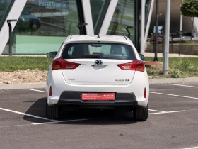 Toyota Auris 1.8Hybrid Серв.история Лизинг през Уникредит159 ев | Auto.bg — изображение 6 Toyota Auris 1.8Hybrid Серв.история Лизинг през Уникредит159 ев | Auto.bg — изображение 6
