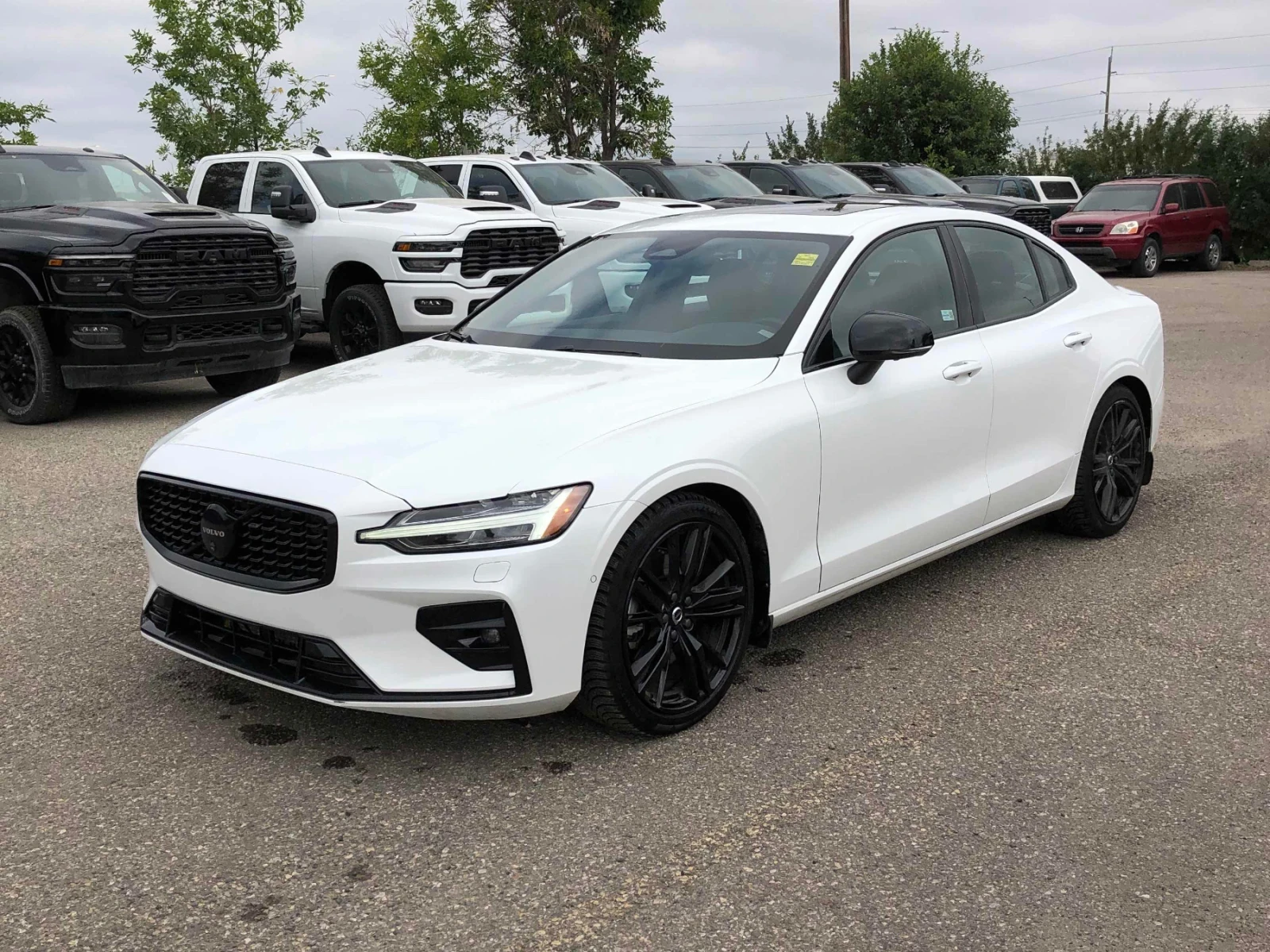 Volvo S60 PLUS BLACK EDITION / KEYLESS / PODGREV / CARFAX | Auto.bg — изображение 1 Volvo S60 PLUS BLACK EDITION / KEYLESS / PODGREV / CARFAX | Auto.bg — изображение 1