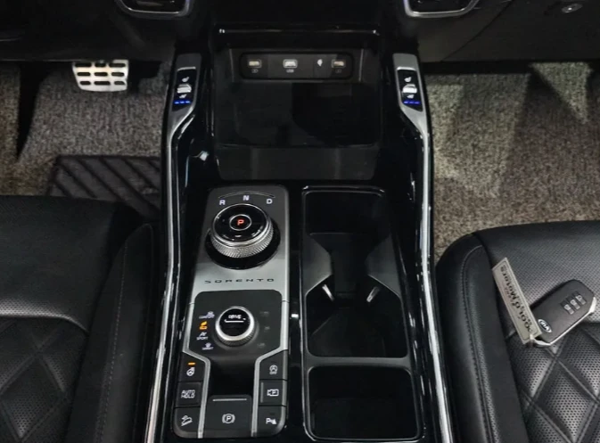 Kia Sorento 2.2 4WD Signature - изображение 9 | Auto.bg Kia Sorento 2.2 4WD Signature - изображение 9