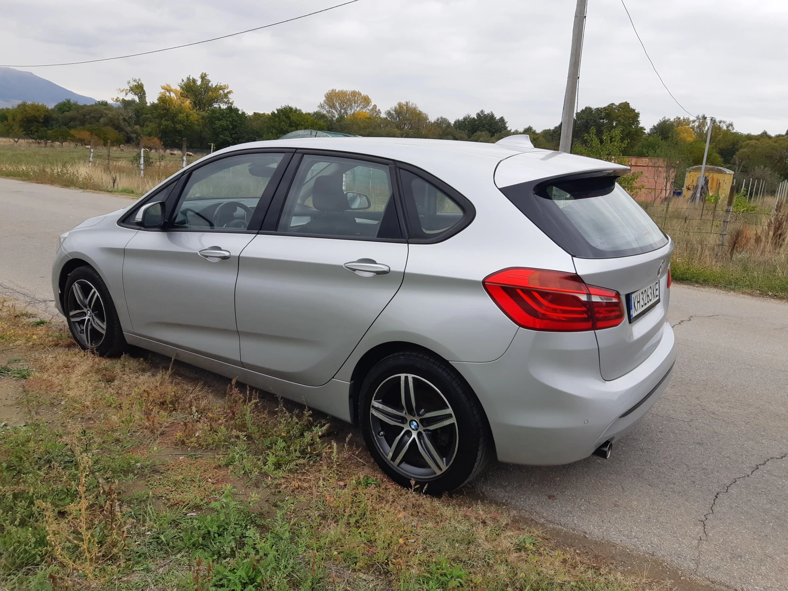 BMW 2 Active Tourer 2.0d/150k.c/automat - изображение 3 | Auto.bg BMW 2 Active Tourer 2.0d/150k.c/automat - изображение 3