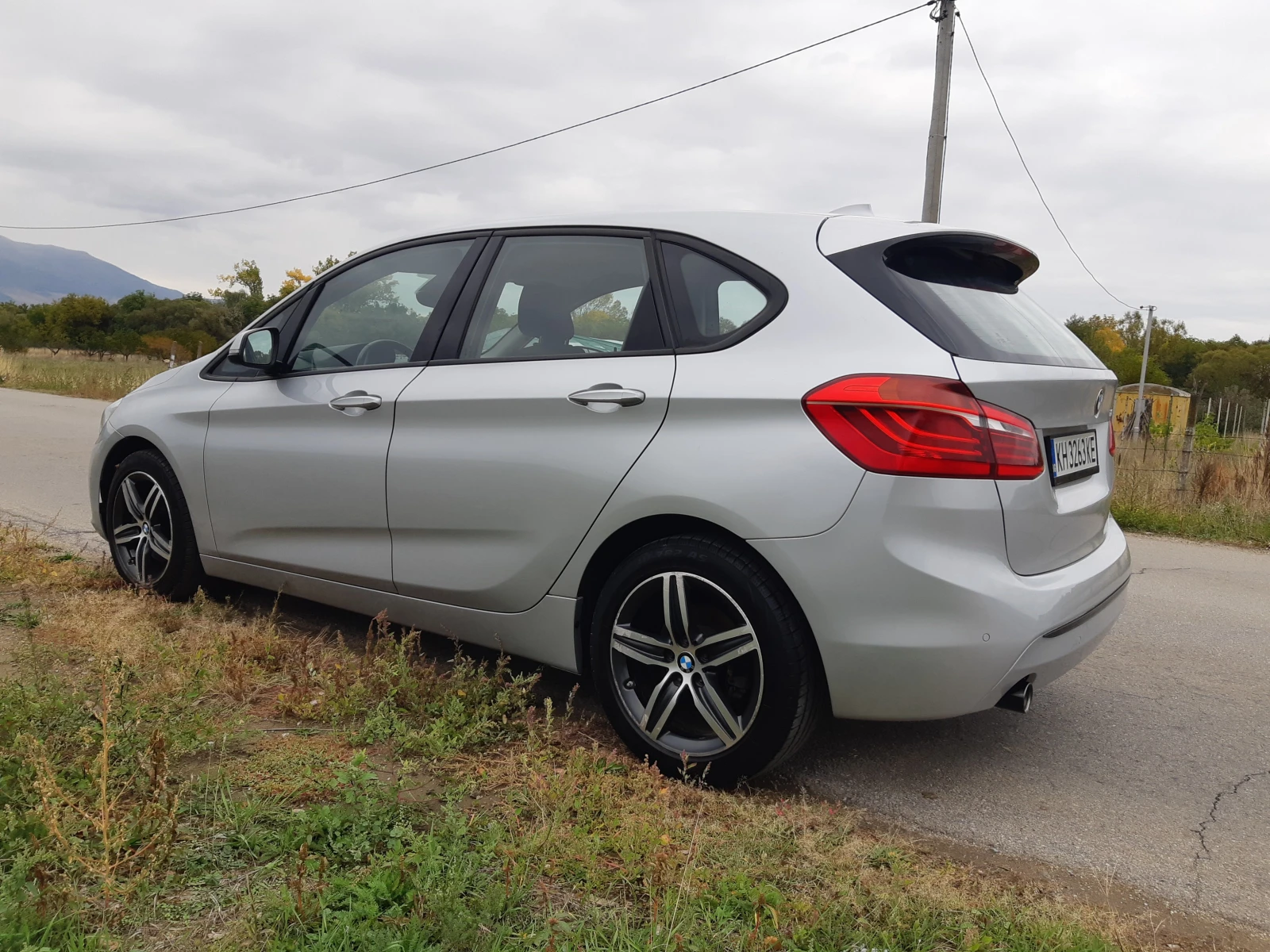 BMW 2 Active Tourer 2.0d/150k.c/automat - изображение 2 | Auto.bg BMW 2 Active Tourer 2.0d/150k.c/automat - изображение 2
