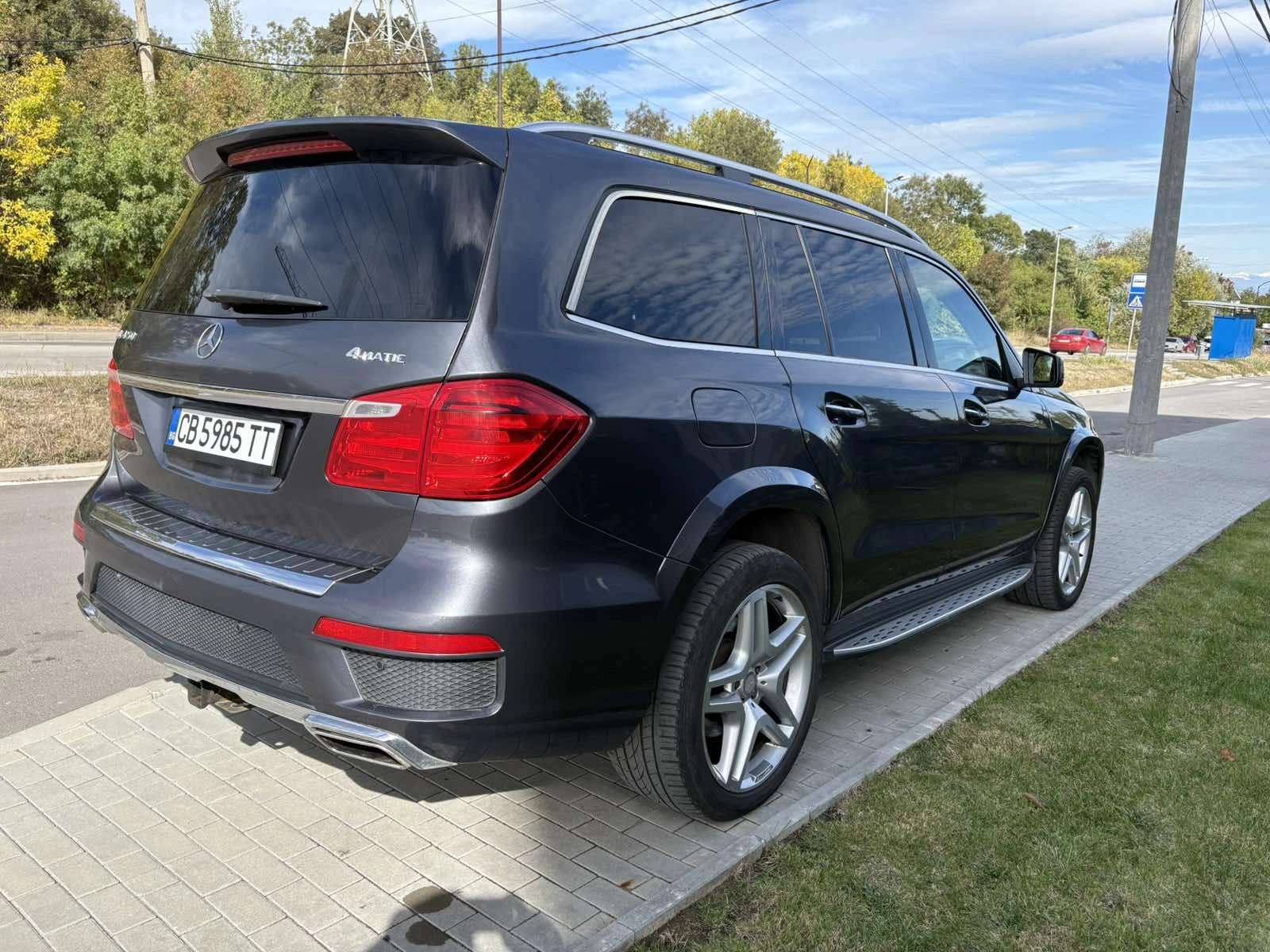 Mercedes-Benz GL 450   4 MATIC/AMG/6+ 1 - изображение 7 | Auto.bg Mercedes-Benz GL 450   4 MATIC/AMG/6+ 1 - изображение 7