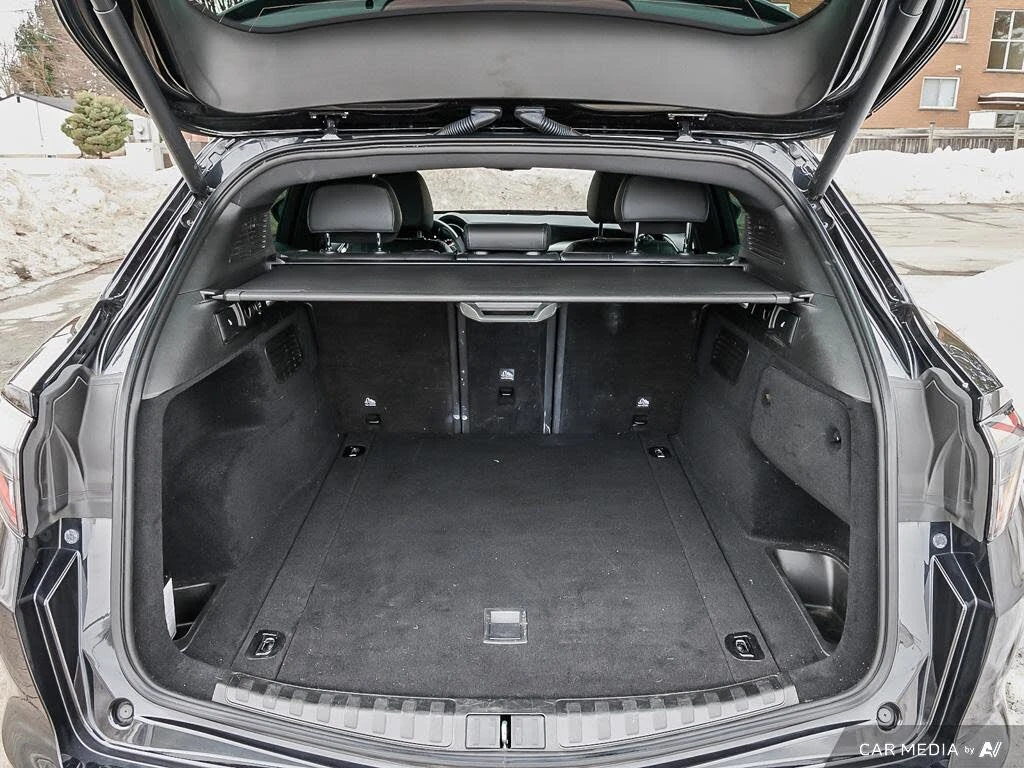 Alfa Romeo Stelvio TI SPORT* DISTRONIC* LANE ASSIST* CARPLAY* ПОДГРЕВ - изображение 7 | Auto.bg Alfa Romeo Stelvio TI SPORT* DISTRONIC* LANE ASSIST* CARPLAY* ПОДГРЕВ - изображение 7