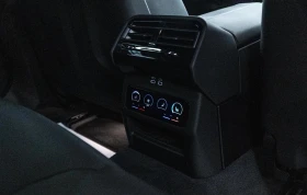 BMW M5 xDrive Carbonc ceramic - 269990 лв. / 138043.70 € - 82122875 7 | Car24.bg BMW M5 xDrive Carbonc ceramic - 269990 лв. / 138043.70 € - 82122875 7