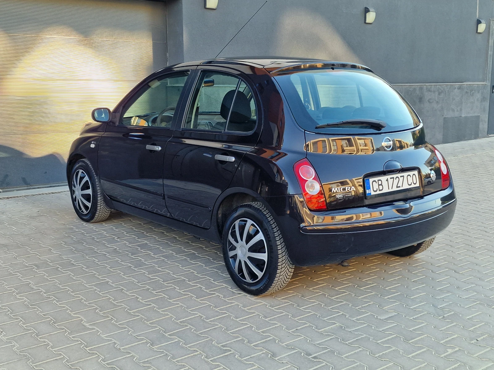 Nissan Micra 1.2 25th Limited Edition - изображение 5 | Auto.bg Nissan Micra 1.2 25th Limited Edition - изображение 5