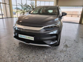 Снимка BYD Tang