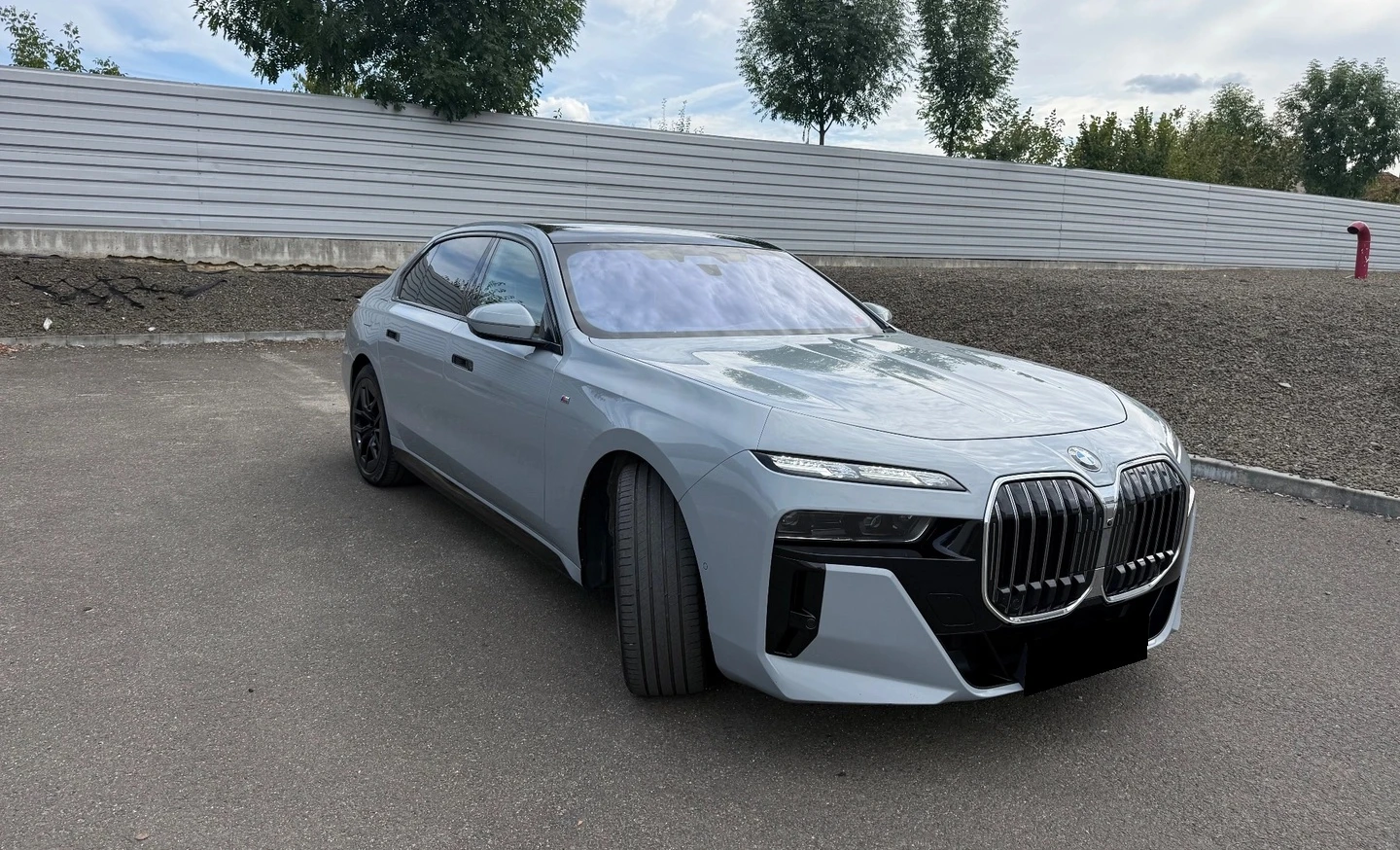 BMW 740 d xDrive M-Sport | Auto.bg — изображение 1 BMW 740 d xDrive M-Sport | Auto.bg — изображение 1