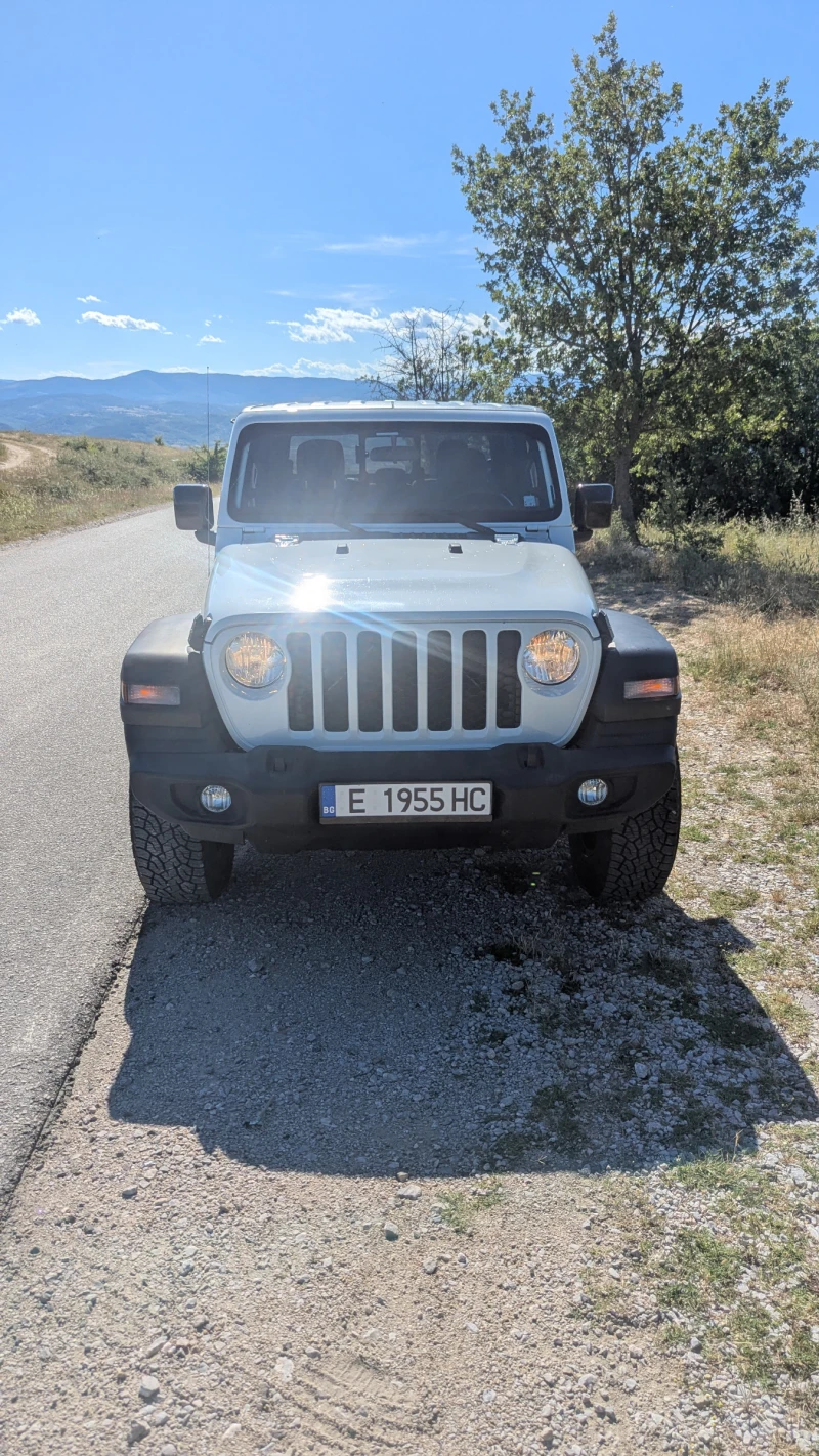 Jeep Gladiator - 33500 € / 65520.31 лв. - 81262797 1 | Car24.bg Jeep Gladiator - 33500 € / 65520.31 лв. - 81262797 1