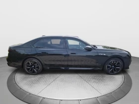 BMW 760 e/xDrive/M-SPORT PRO/SKY-LOUNGE/360/ICONIC GLOW/ - 76980 € - 20443992 5 | Car24.bg BMW 760 e/xDrive/M-SPORT PRO/SKY-LOUNGE/360/ICONIC GLOW/ - 76980 € - 20443992 5