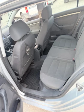 VW Golf Golf5 2.0tdi 140 - 2699 € / 5278.79 лв. - 57452942 5 | Car24.bg VW Golf Golf5 2.0tdi 140 - 2699 € / 5278.79 лв. - 57452942 5