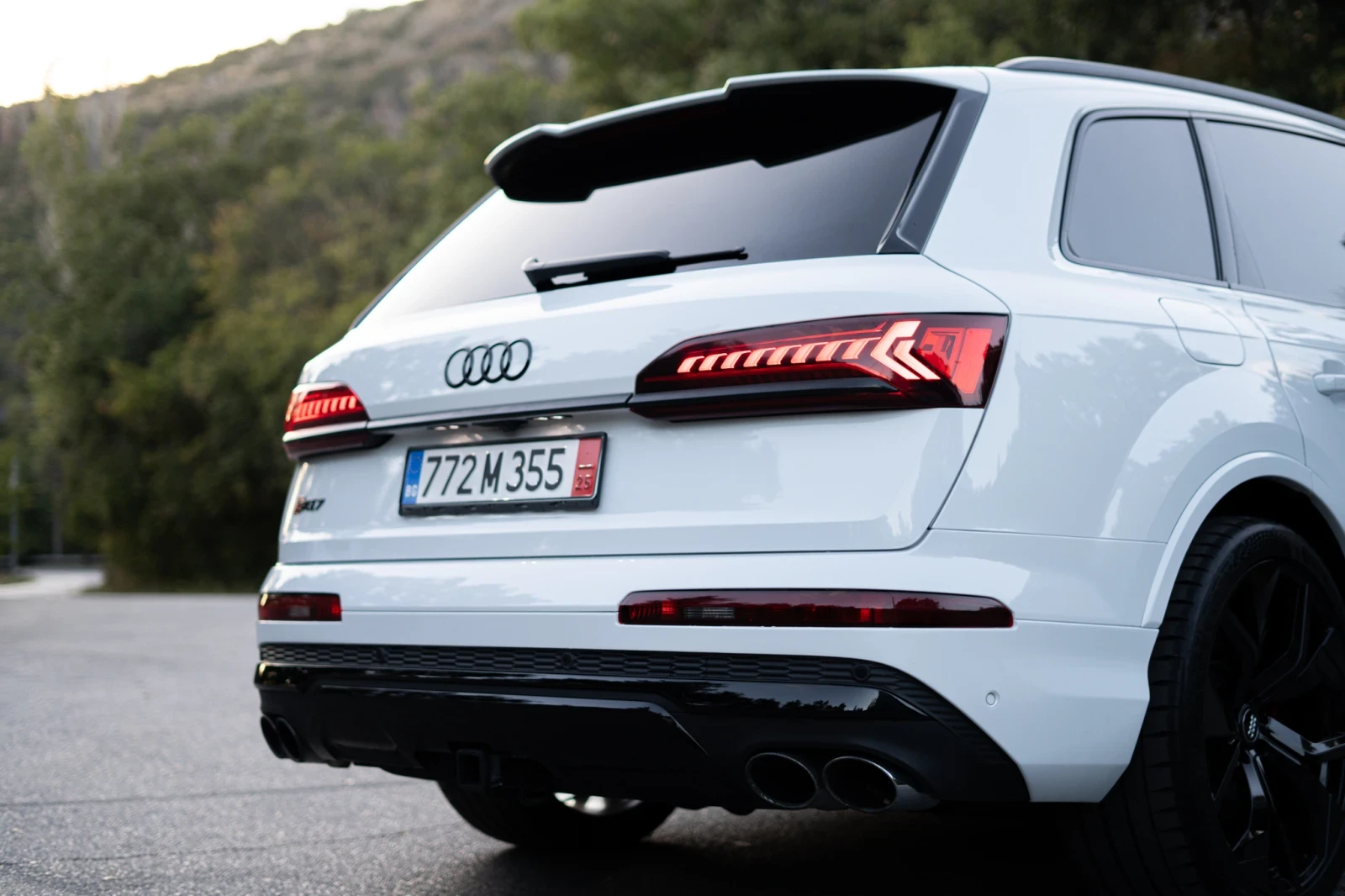 Audi SQ7 Карбон, Масаж, Обдухване, B. O. ФУЛ ЕКСТРИ - изображение 8 | Auto.bg Audi SQ7 Карбон, Масаж, Обдухване, B. O. ФУЛ ЕКСТРИ - изображение 8