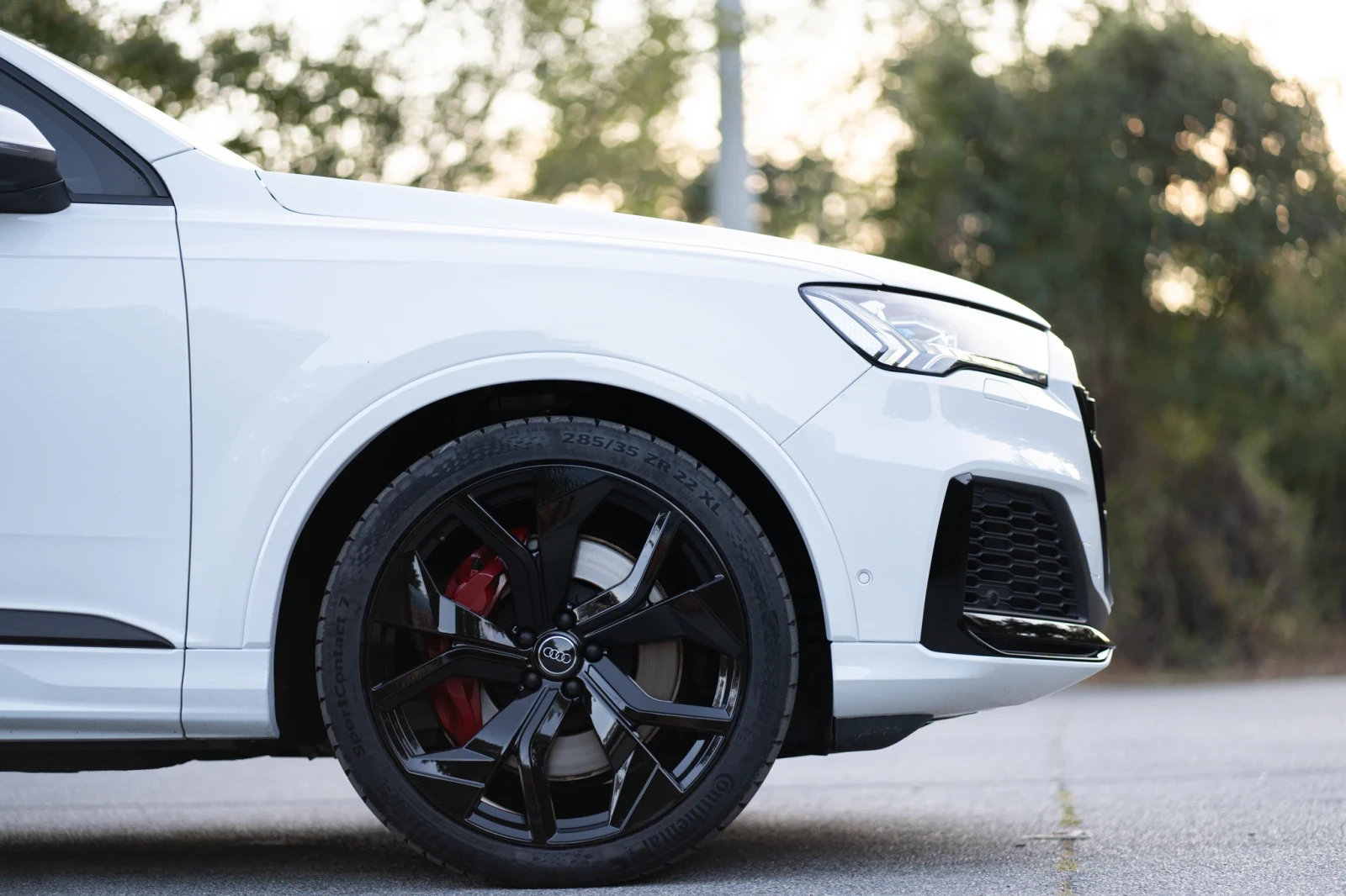 Audi SQ7 Карбон, Масаж, Обдухване, B. O. ФУЛ ЕКСТРИ - изображение 4 | Auto.bg Audi SQ7 Карбон, Масаж, Обдухване, B. O. ФУЛ ЕКСТРИ - изображение 4