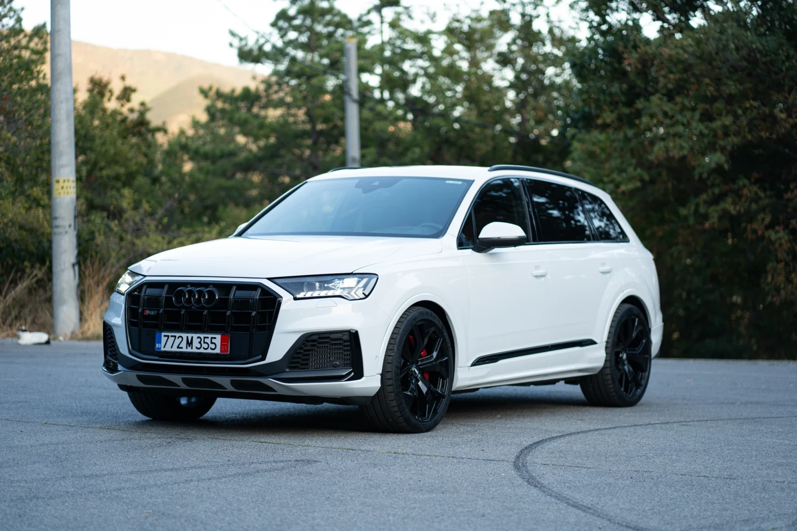 Audi SQ7 Карбон, Масаж, Обдухване, B. O. ФУЛ ЕКСТРИ - изображение 5 | Auto.bg Audi SQ7 Карбон, Масаж, Обдухване, B. O. ФУЛ ЕКСТРИ - изображение 5