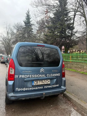 Citroen Berlingo 1.6 HDI - 3333 € / 6518.78 лв. - 17629672 5 | Car24.bg Citroen Berlingo 1.6 HDI - 3333 € / 6518.78 лв. - 17629672 5