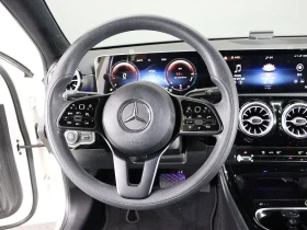 Mercedes-Benz A 220 undefined | Auto.bg — изображение 9 Mercedes-Benz A 220 undefined | Auto.bg — изображение 9