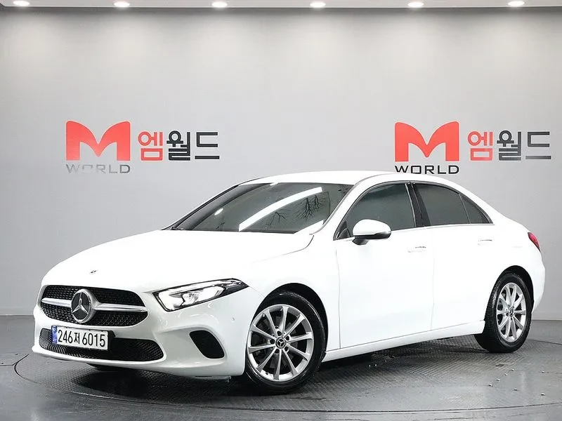 Mercedes-Benz A 220 undefined | Auto.bg — изображение 1 Mercedes-Benz A 220 undefined | Auto.bg — изображение 1