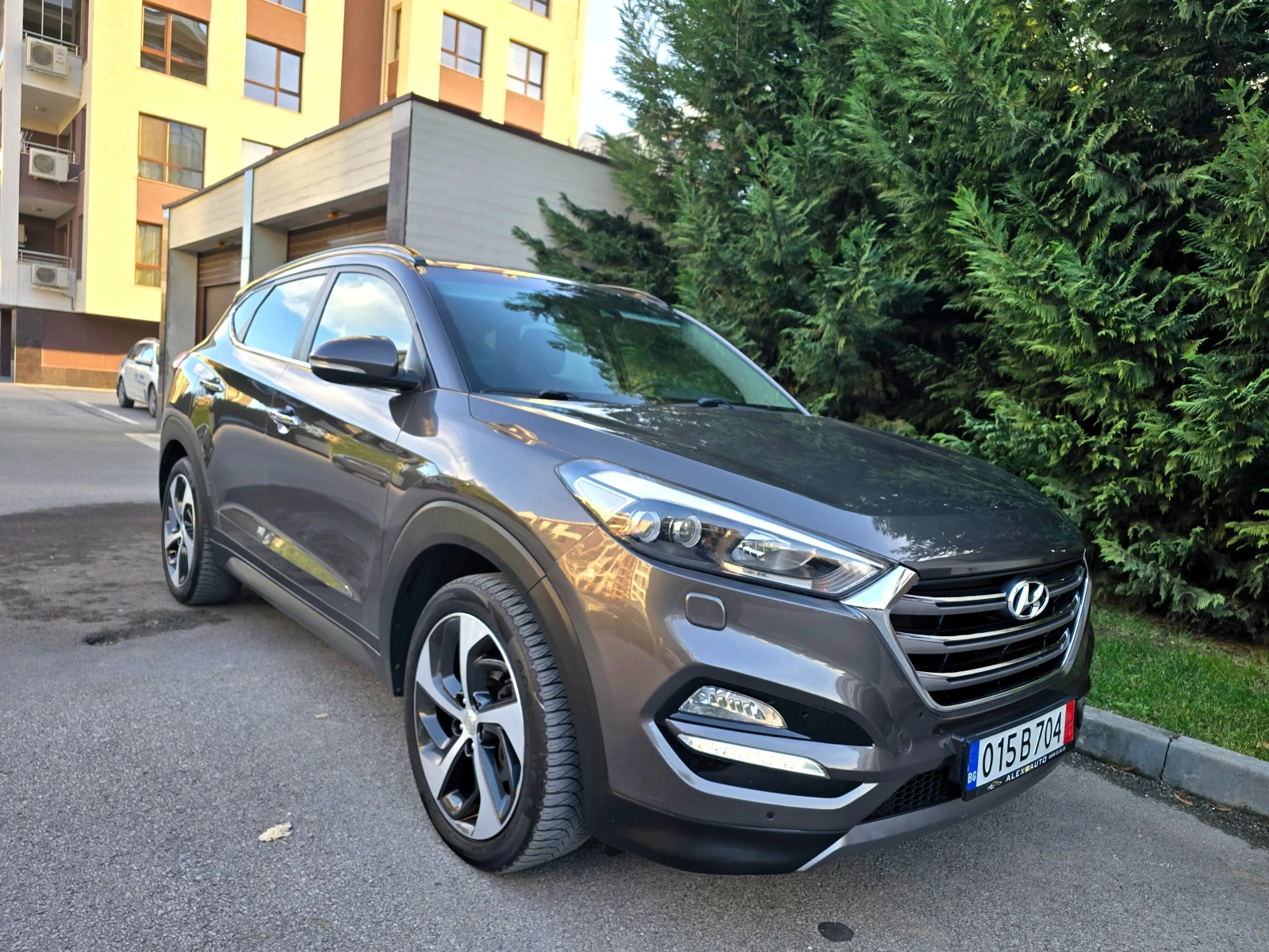 Hyundai Tucson 2.0 PREMIUM-FULL - изображение 3 | Auto.bg Hyundai Tucson 2.0 PREMIUM-FULL - изображение 3