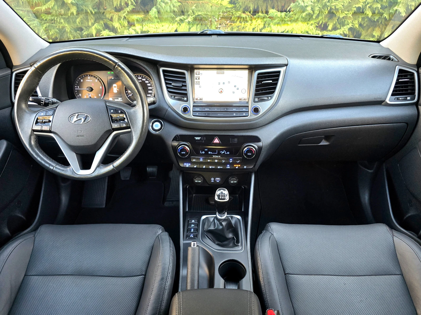 Hyundai Tucson 2.0 PREMIUM-FULL - изображение 9 | Auto.bg Hyundai Tucson 2.0 PREMIUM-FULL - изображение 9