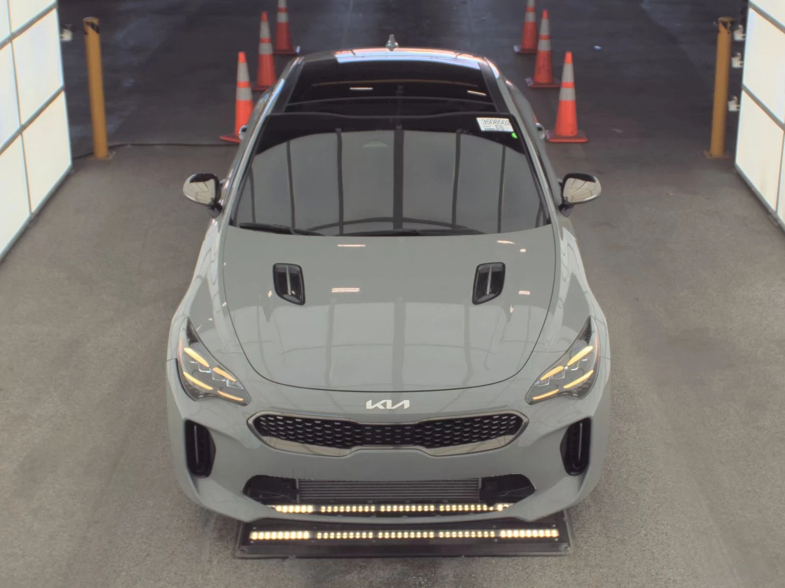 Kia Stinger * GT1* 4x4* PANO - изображение 2 | Auto.bg Kia Stinger * GT1* 4x4* PANO - изображение 2