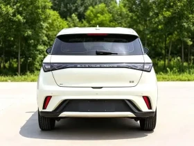 BYD Dolphin 420 km Freedom Edition | Auto.bg — изображение 12 BYD Dolphin 420 km Freedom Edition | Auto.bg — изображение 12