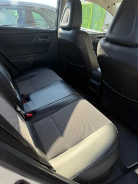 Toyota Auris undefined | Auto.bg — изображение 6 Toyota Auris undefined | Auto.bg — изображение 6