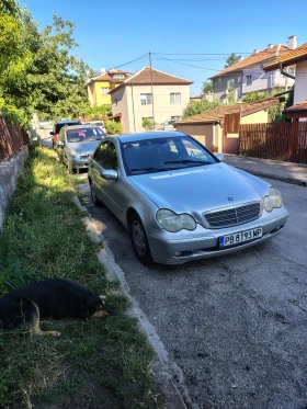 Mercedes-Benz 230 undefined | Auto.bg — изображение 4 Mercedes-Benz 230 undefined | Auto.bg — изображение 4