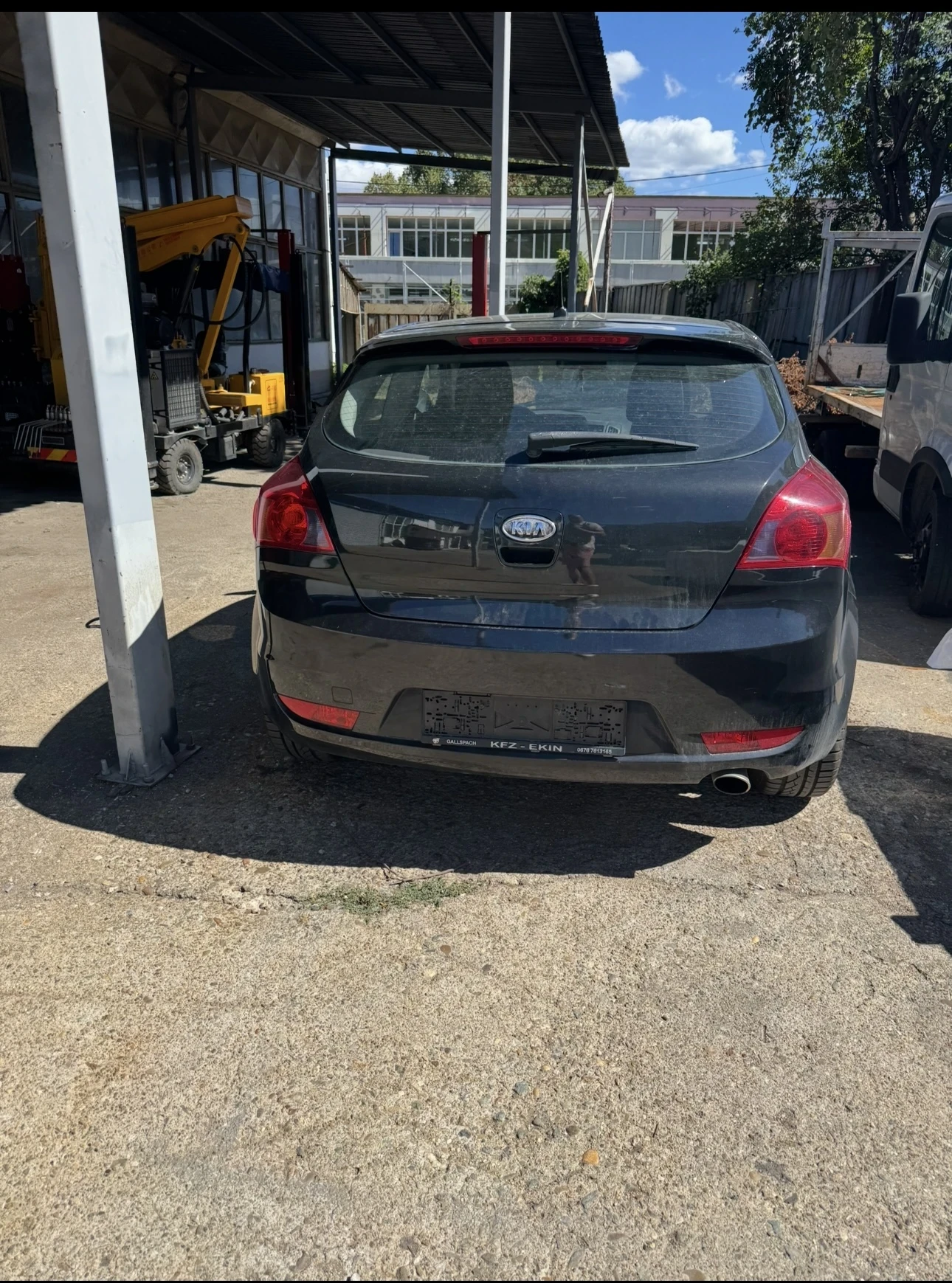 Kia Pro ceed  Kia pro_cee d 1.4 CVVT / 105 к.с. / 2008 г - изображение 5 | Auto.bg Kia Pro ceed  Kia pro_cee d 1.4 CVVT / 105 к.с. / 2008 г - изображение 5